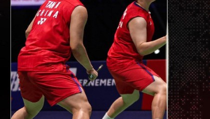 刘圣书/谭宁2-0战胜岩永铃/中西贵映，首次参加世锦赛便跻身决赛