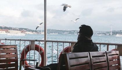 杭州队赢了！三连胜达成！现场喊得最大声的是“梅西”和她的小伙伴